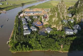 Enjoy a peaceful vacation with Minawa Kenhga Resort &amp; Spa Ninh Binh
