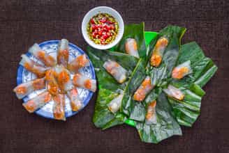 Những Món Bánh Mang Dấu Ấn Huế Tại Quán Bánh Bà Chi 1964