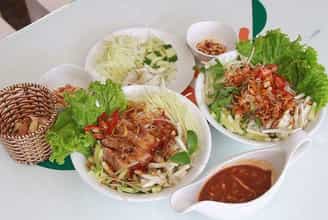 Bún Mắm Nêm Huế: Hương Vị Đặc Sắc Làm Nên Sự Kỳ Diệu Của Món Ăn Này
