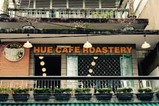 Khám Phá Hương Vị Đặc Biệt Và Không Gian Sống Động Tại Hue Cafe Roastery