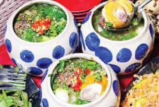 Món Trứng Lộn Um Bầu: Cách Chế Biến Đơn Giản Nhưng Ngon Lạ Lùng