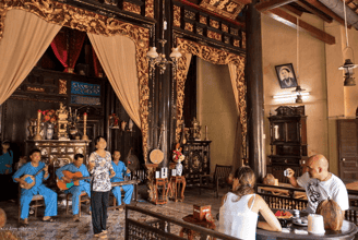 Nhà Cổ Cai Cường: Viên Ngọc Kiến Trúc Ẩn Mình Bên Sông Cái Muối