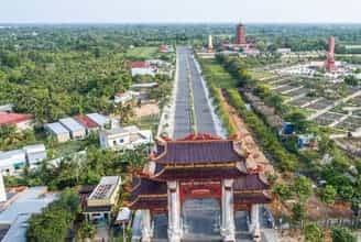 Khám Phá Vẻ Đẹp Uy Nghi Của Chùa Phật Ngọc Xá Lợi Vĩnh Long