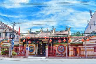 Vén Màn Bí Ẩn Kiến Trúc Trăm Tuổi Của Phước Minh Cung Giữa Lòng Vĩnh Long