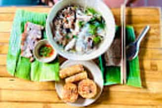 Bún Nước Lèo CÔ BA - Đậm Đà Nước Lèo, Giòn Rụm Heo Quay