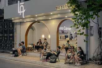 Là Coffee Corner 230 Yên Hoa: Góc "Chill" An Yên Bạn Đang Tìm Kiếm
