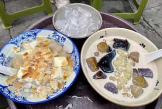 Mục Sở Thị Bát Chè Khúc Bạch Béo Ngậy Trứ Danh Tại 33 Quang Trung