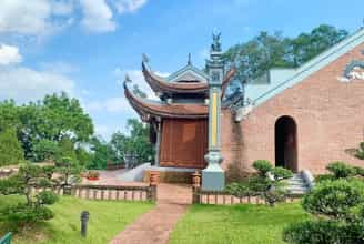 Chùa Linh Thông – Dấu Ấn Tâm Linh Trầm Mặc Giữa Lòng Xứ Đoài
