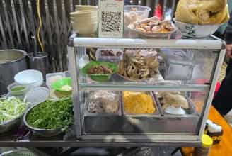 Warm Up Your Hungry Belly with a Hearty Late-Night Bún Thang on Hang Thiec Street
