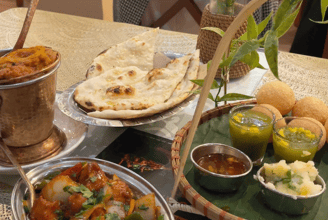 Khám Phá Namaste Hanoi: Thiên Đường Ẩm Thực Nam Á Đầy Màu Sắc