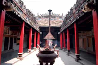 Khám Phá Đền Bà Vũ - Nơi Lưu Giữ Huyền Thoại Người Con Gái Nam Xương