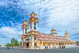 The Cao Dai Holy See in Tay Ninh – An Architectural Masterpiece and Unique Spiritual Destination