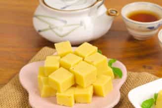 Sức hút khó cưỡng của bánh đậu xanh