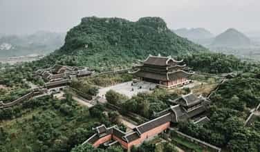 Yen Tu Mountain
