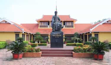 Memorial area of ​​great poet Nguyen Du