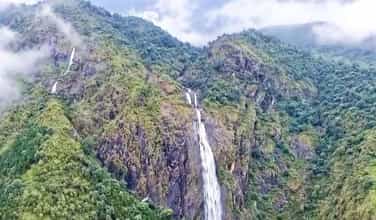 Tac Tinh Waterfall
