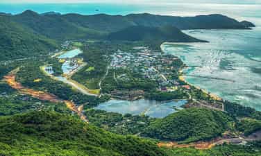 Côn Đảo nằm nghe biển hát