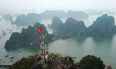 Núi Bài Thơ
