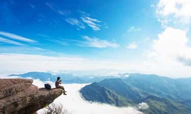 パー・ルオン山