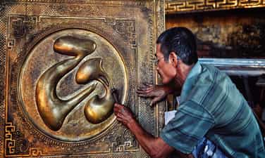 Làng nghề chạm bạc Đồng Xâm