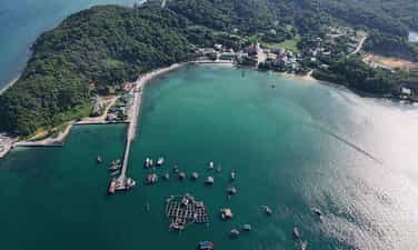 Ngắm biển xanh, cát trắng và vẻ đẹp nguyên sơ ở huyện đảo đẹp bậc nhất Việt Nam