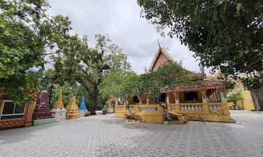 Chùa Ratanaransĩ (Chùa Láng Cát)