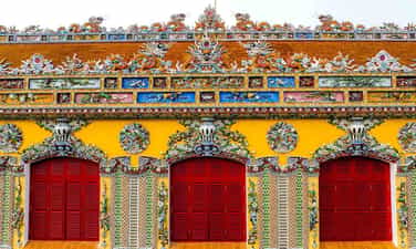 Cận cảnh vẻ đẹp điện Kiến Trung