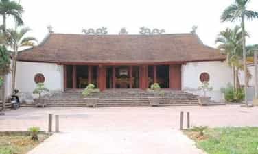 Đình Hạ Bì Trung