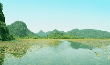 何泉山