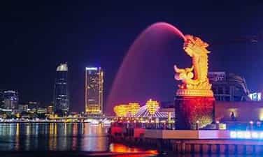 Cầu tình yêu Đà Nẵng - Điểm du lịch lãng mạn cho đôi lứa