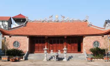文物群：Van Mau Temple - Nghe Chu Mau - Co Trach House