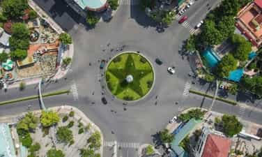 Quảng Trường Sông Phố