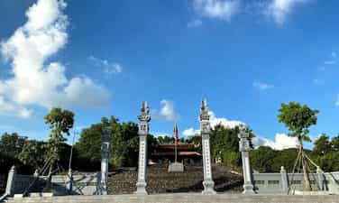 Ba Chua Sao Sa Temple(巴杜寺)