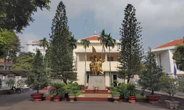 Dinh Quận Hóc Môn