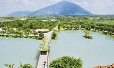 Khu du lịch Long Điền Sơn
