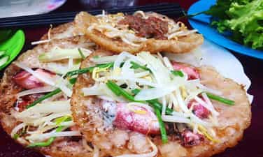Bánh Xèo Mực Nha Trang Ăn Vị đặc biệt cách ăn khác lạ chả giống ai