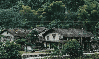 Khuoi Ky 古老的石头村