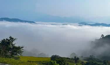 Săn mây trên đỉnh Phiêng Phàng
