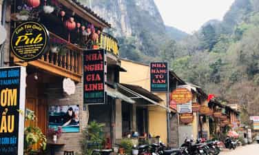 Bánh cuốn được làm độc lạ hơn 50 năm trên phố cổ Đồng Văn Hà Giang #hnp