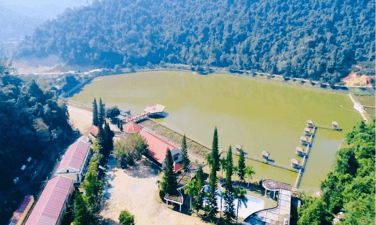 カリフォルニア大学バージニア州生態学および熱い鉱物地域