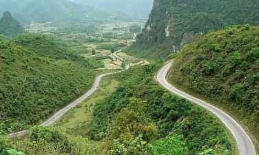 Khe Pass。
