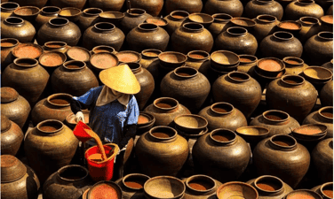 Làng nghề tương Bần Yên Nhân.