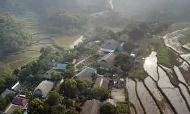 吉安·莫（Giang Mo）