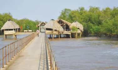 Biển Hồ Bể
