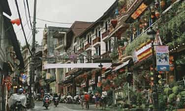 Phố Cầu Mây Sapa