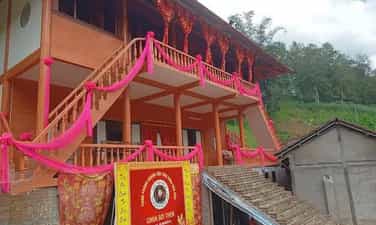 Ba Chua Then Temple