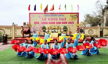 Hội Đền - Chùa Hang Son