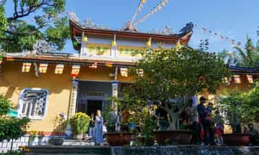 Lễ hội Chùa Từ Quang