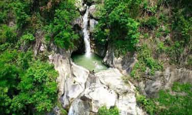 Huoi He Cave - Waterfall