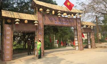Làng cổ Đông Sơn